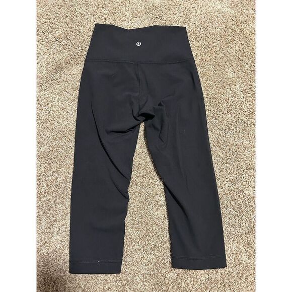 Lululemon Wake & Train Tight Black Multicolor size 4 - Picture 4 of 6